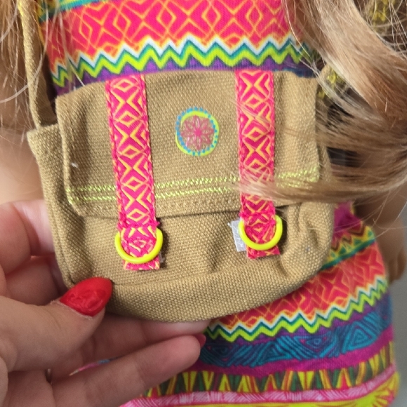 American Girl Doll Lea With Book - Picture 4 of 14